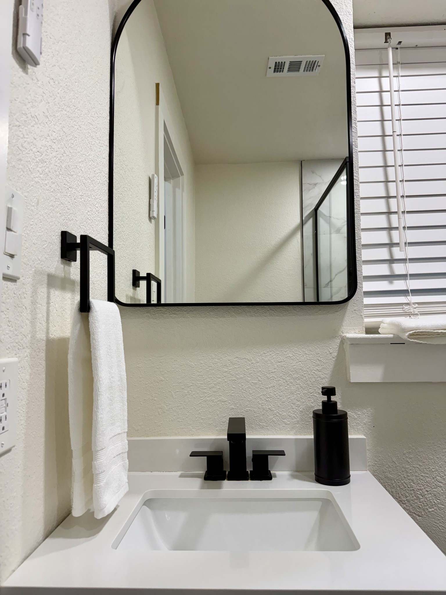 Bathroom 2 sink